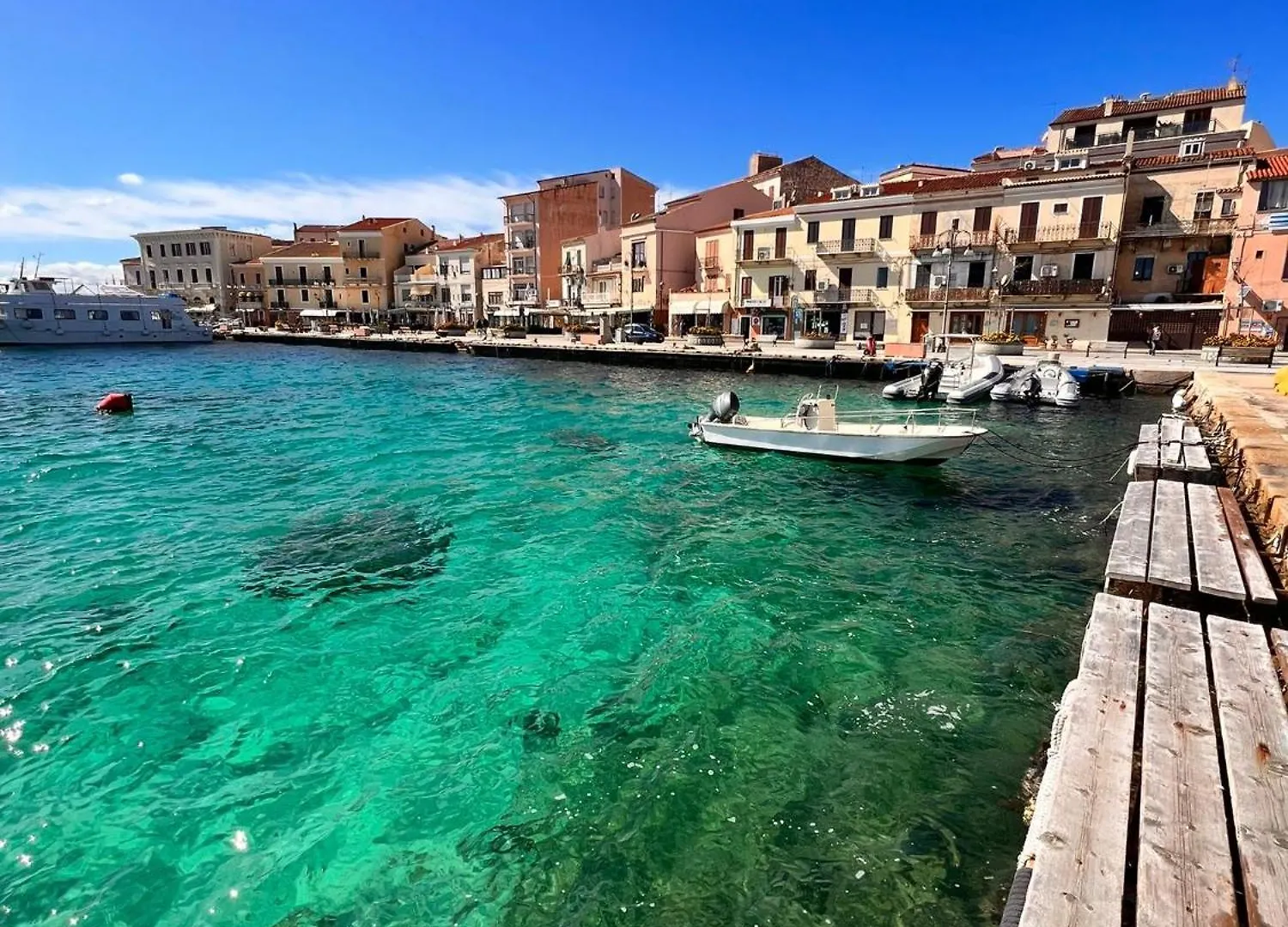 Tatil Evi Regina Di Cuori Villa La Maddalena